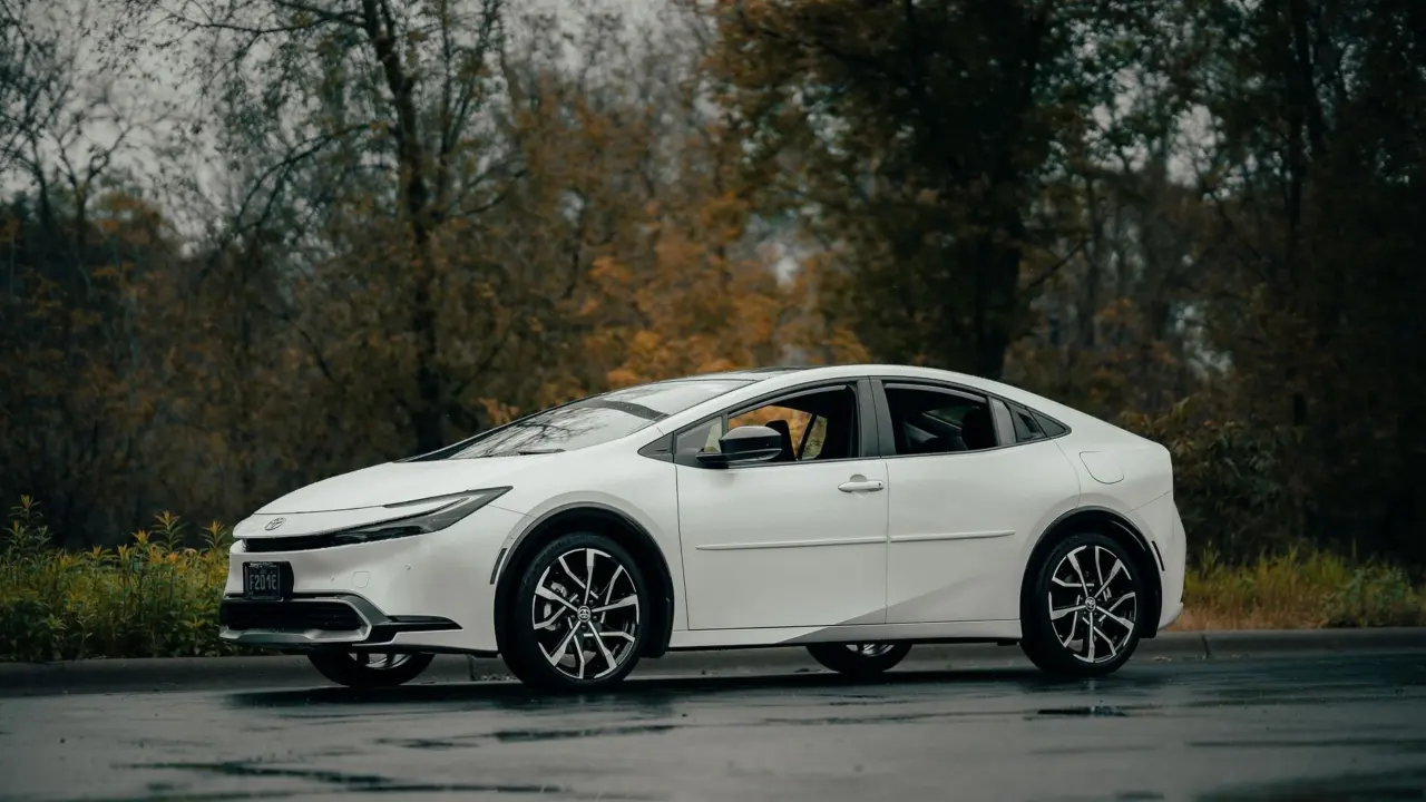 most fuel efficient hybrid cars