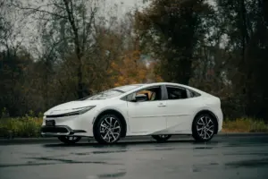 most fuel efficient hybrid cars