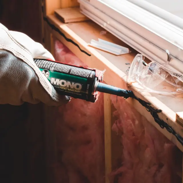 Energy-Saving Winter Hacks: 21 Practical Ways To Cut Bills And Stay Warmer In 2026